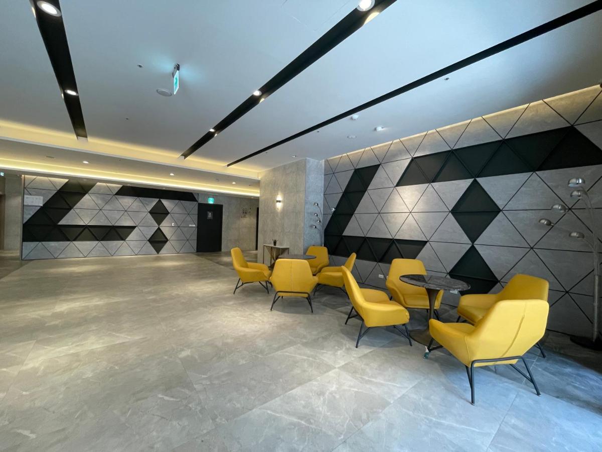 فندق Fullon Poshtel - كاوشيونغ المظهر الخارجي الصورة